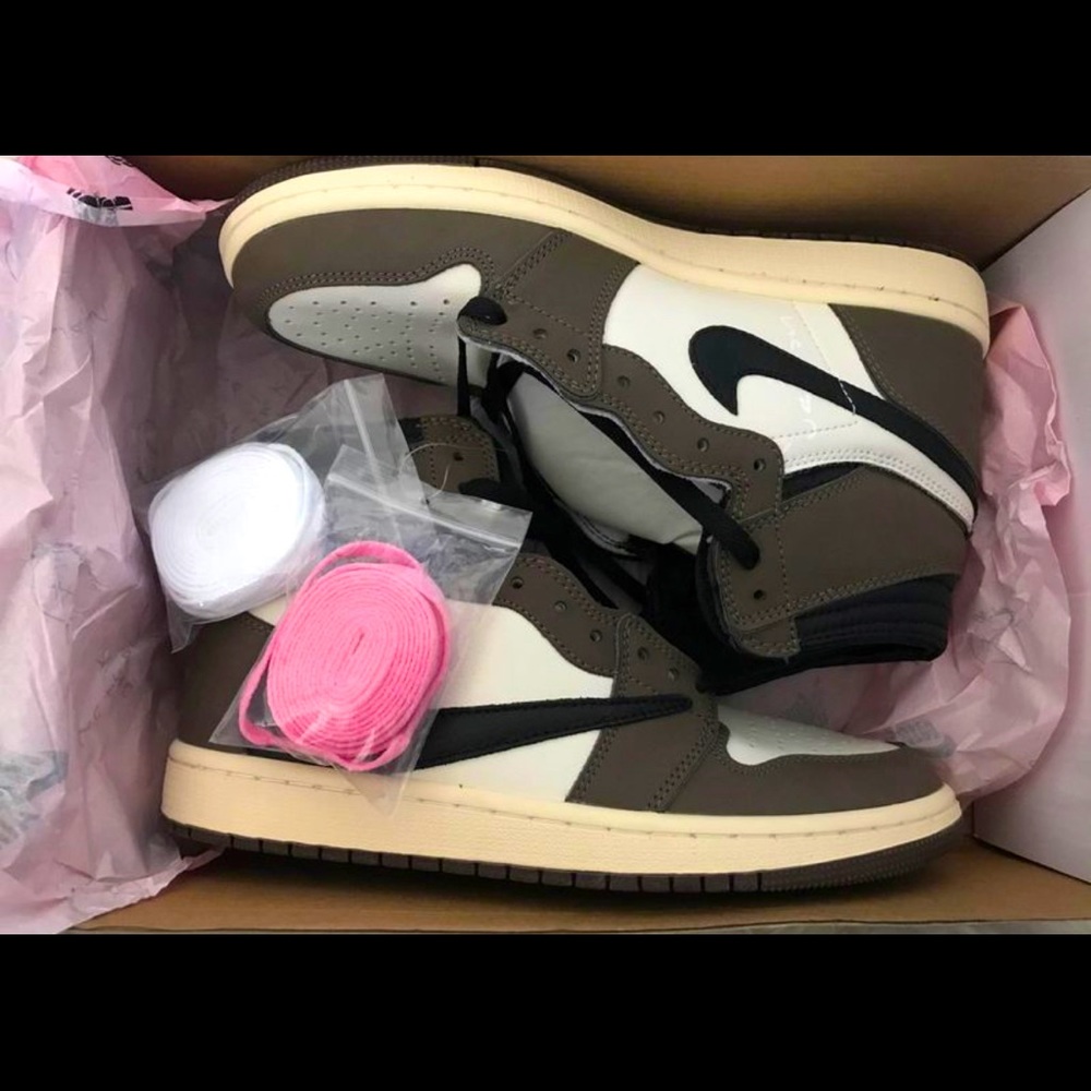 Air Jordan X 1Travis Scott Retro high OG Mocha